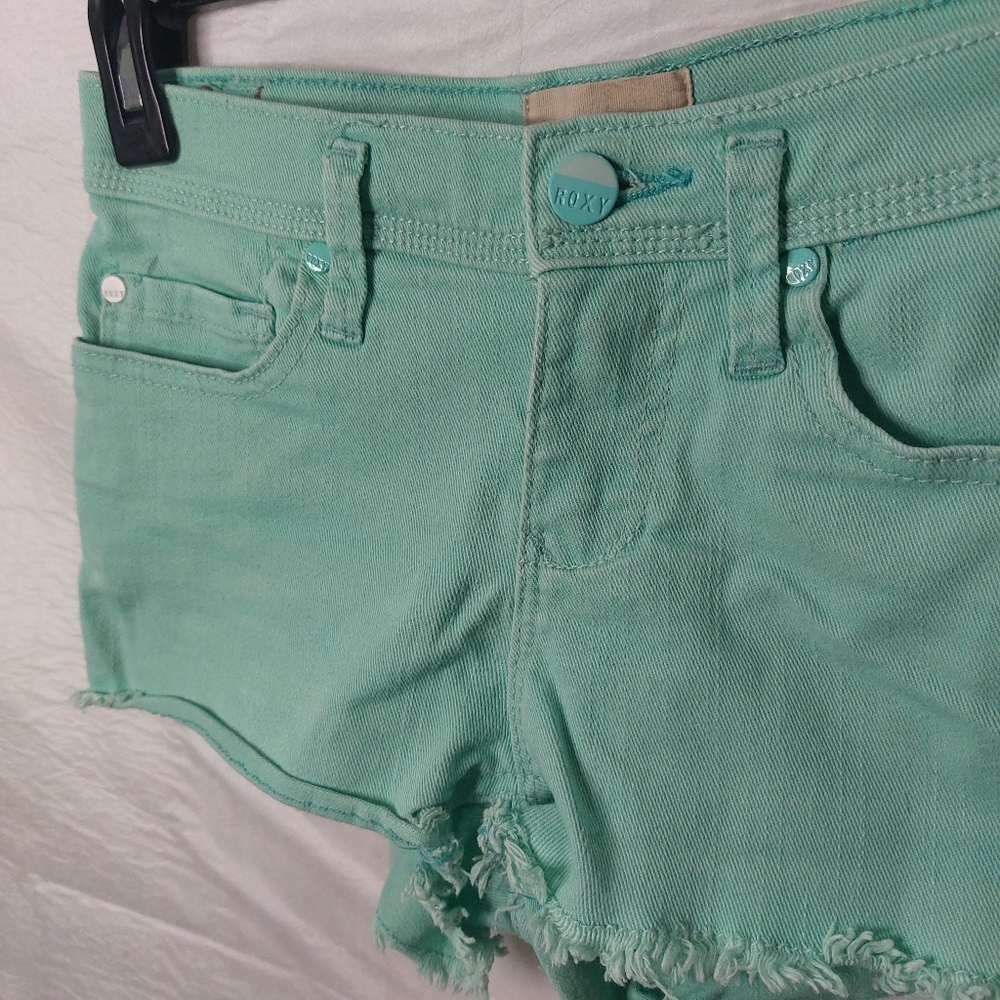 Roxy Mint Shorts - Picture 2 of 7
